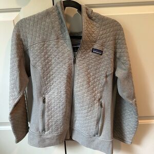 Patagonia Sweatshirt size M